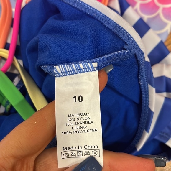 Bundle of Girl’s One Pieces Size 10 - Picture 3 of 4